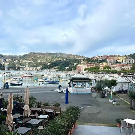 公寓 Comfortable And Cute Flat With A Sea View Monolocale Vista Mare
